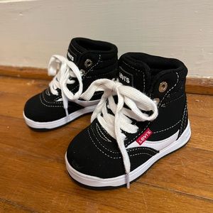 Levi’s Toddler High Top Sneaker Tennis Shoes Black